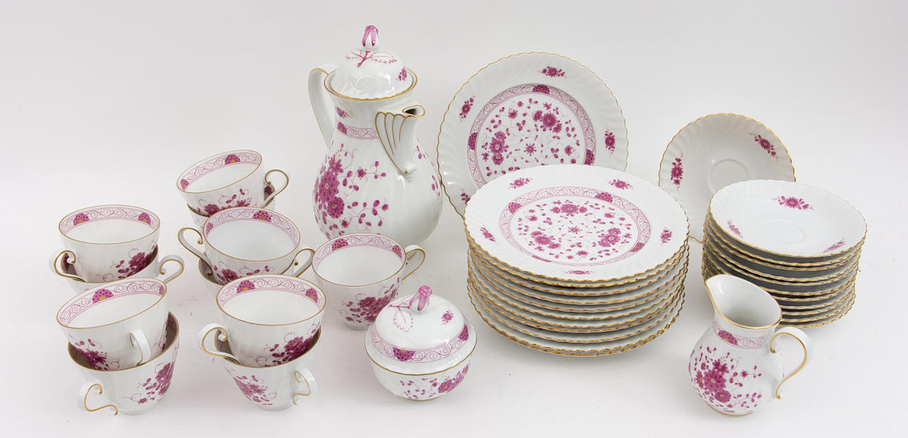 AK KAISER PETERSBURG. Marie Antoinette, porslin.