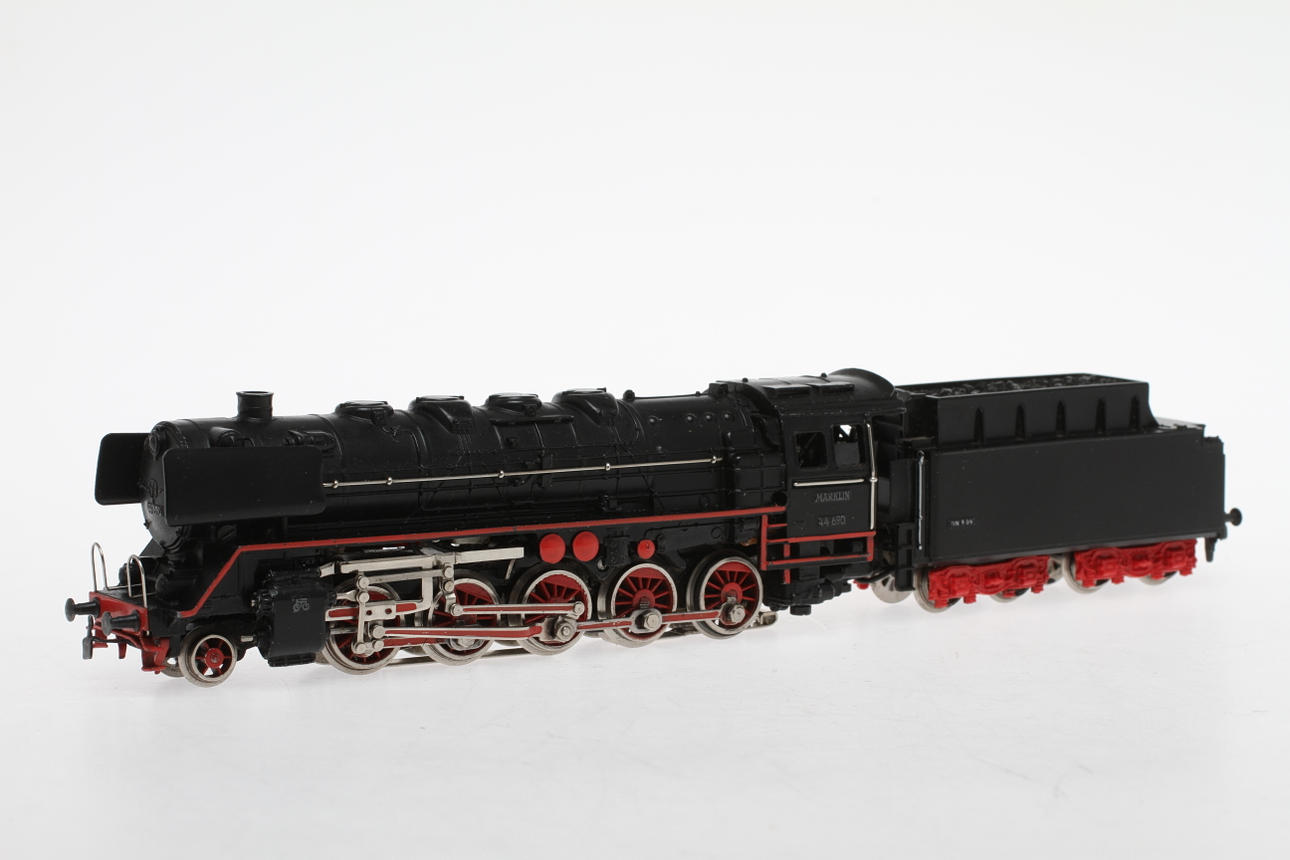 MODELLTÅG MÄRKLIN 3027.1 ånglok BR 44.