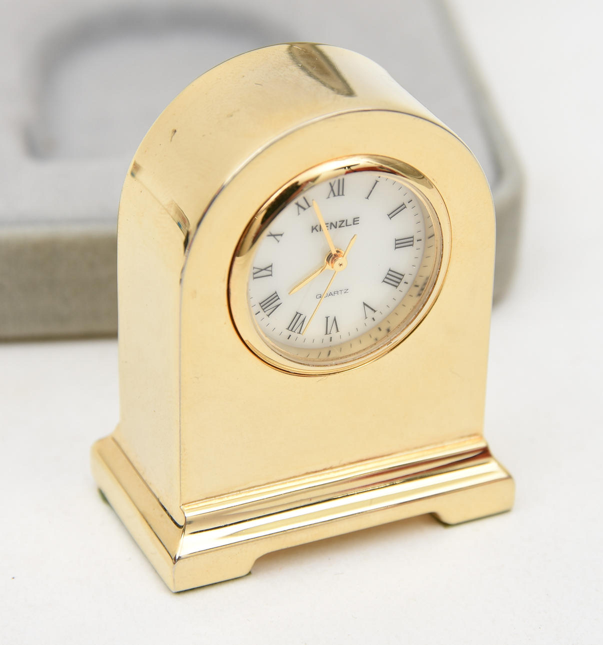 KIENZLE. Klocka, mässing.