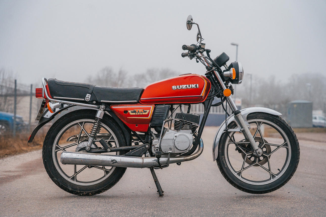 SUZUKI, model TR 125 GE, 1984, Japan.