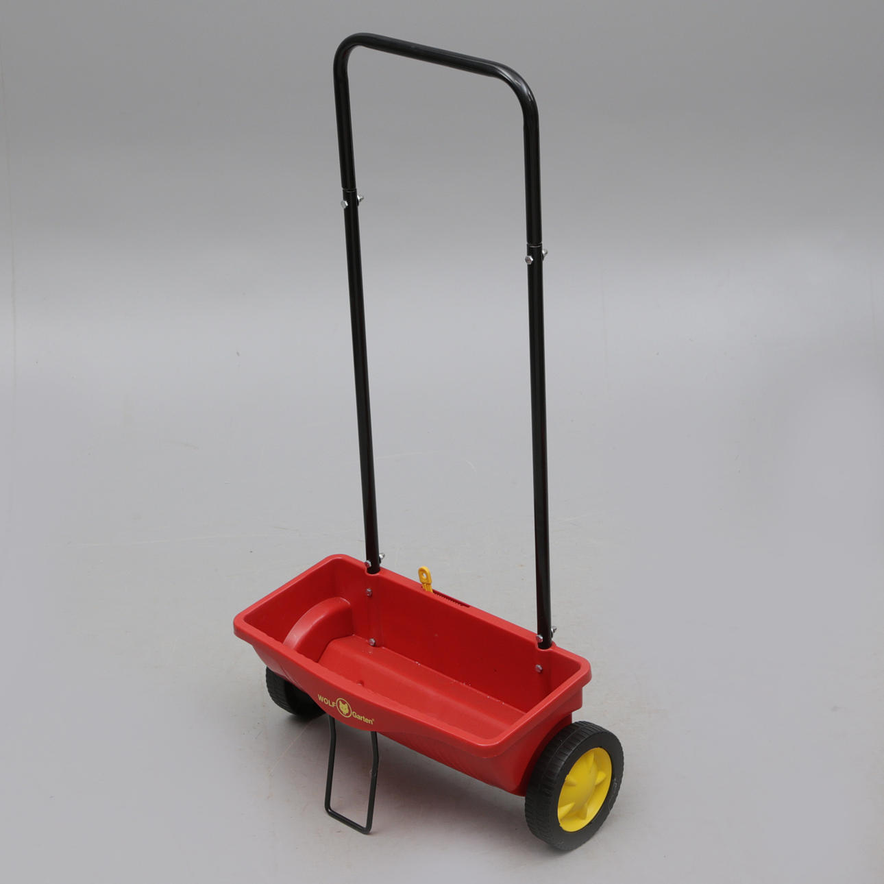 SPRINKLER SPREADER, unused.