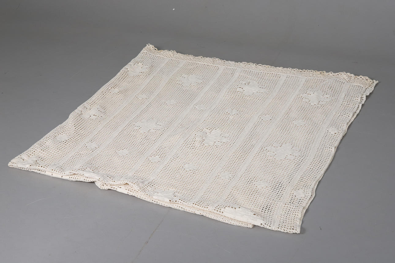 ÖVERKAST, VIRKAD, BOMULLSGARN.