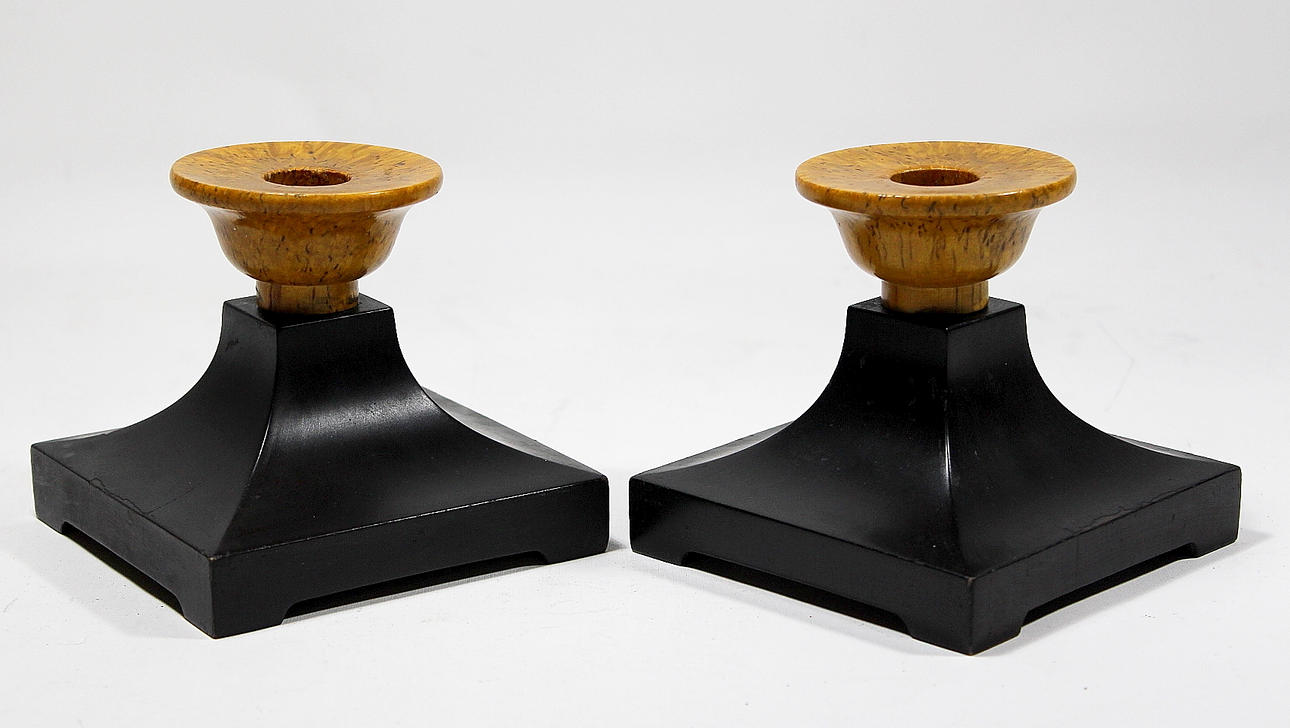 LJUSSTAKAR, paret, trä, troligtvis Liljeholmens Carl Malmsten.