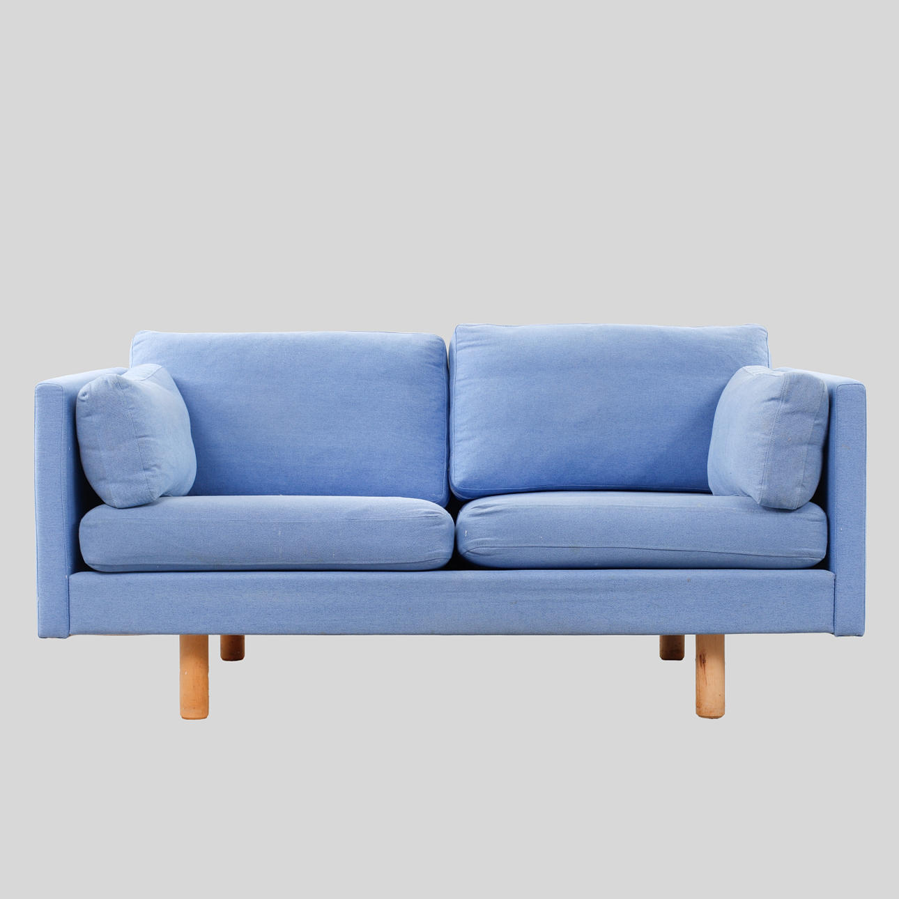 SØREN LUND. Soffa, Denmark.