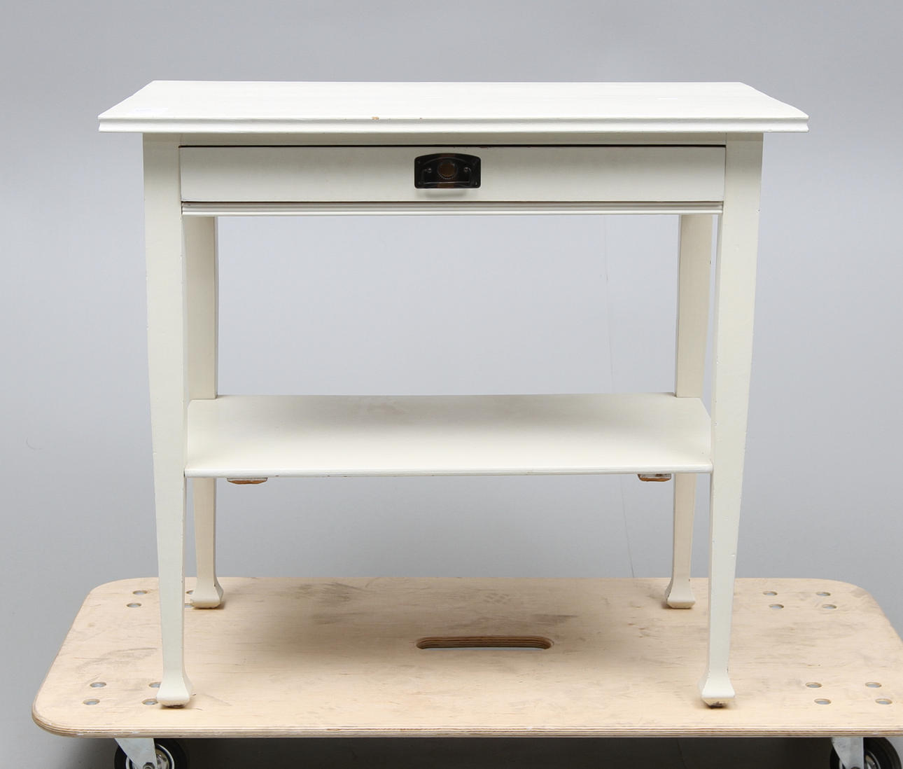 AVLASTNINGSBORD, vitmålat, 1900 talets början.