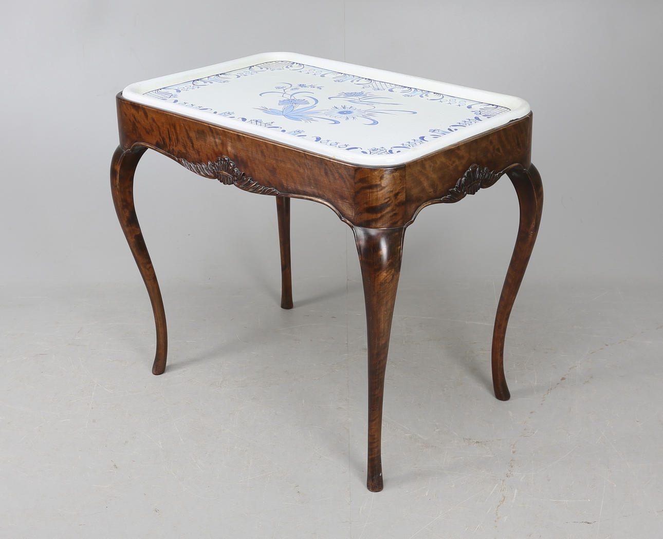 BRICKBORD, rokokostil, stämplad Kalmar fajans,1920/30-tal.