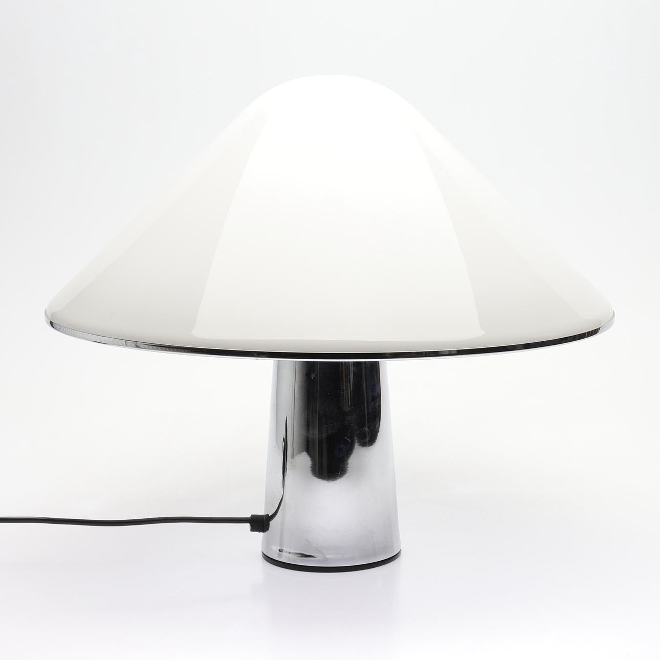 HARVEY GUZZINI. table lamp, “Elipis”, Iguzzini, Italy for