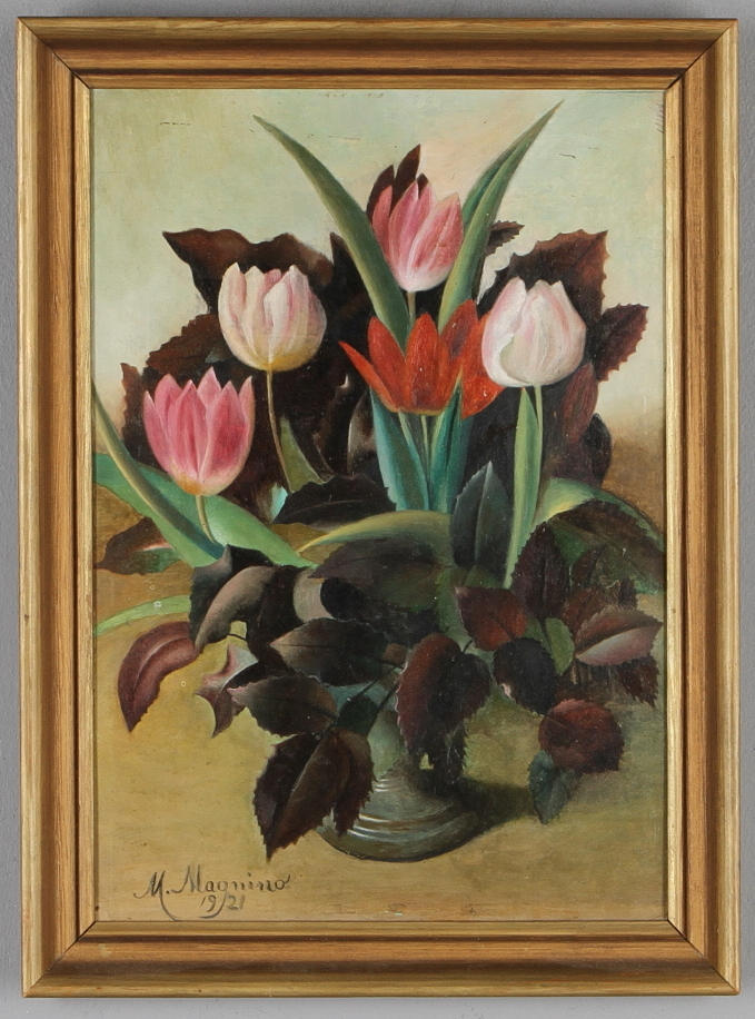 MAGNI MAGNINO. stilleben med tulpaner, olja på pannå, signerad och daterad 1921.