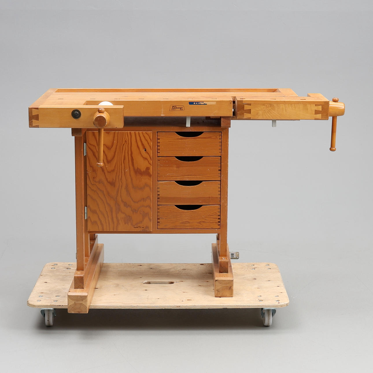 HYVELBÄNK, Sjöbergs.