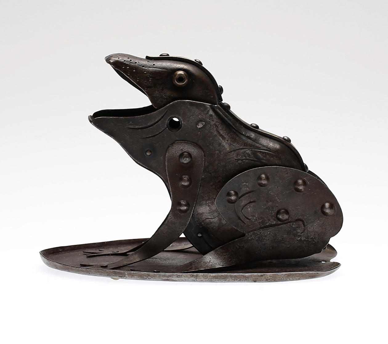 CIGARRSNOPPARE, metall, i form av groda, Coberg, tidigt 1900-tal.