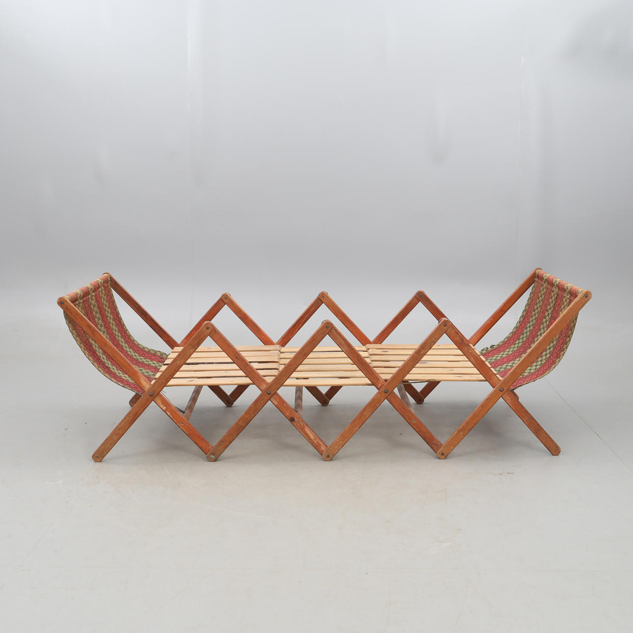 CAMA ACORDEÓN, 1900, primera mitad.