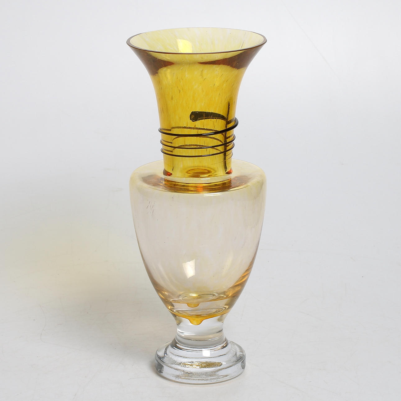 MONICA BACKSTRÖM. Vas, glas, signerad, Kosta Boda, 1900-tal.