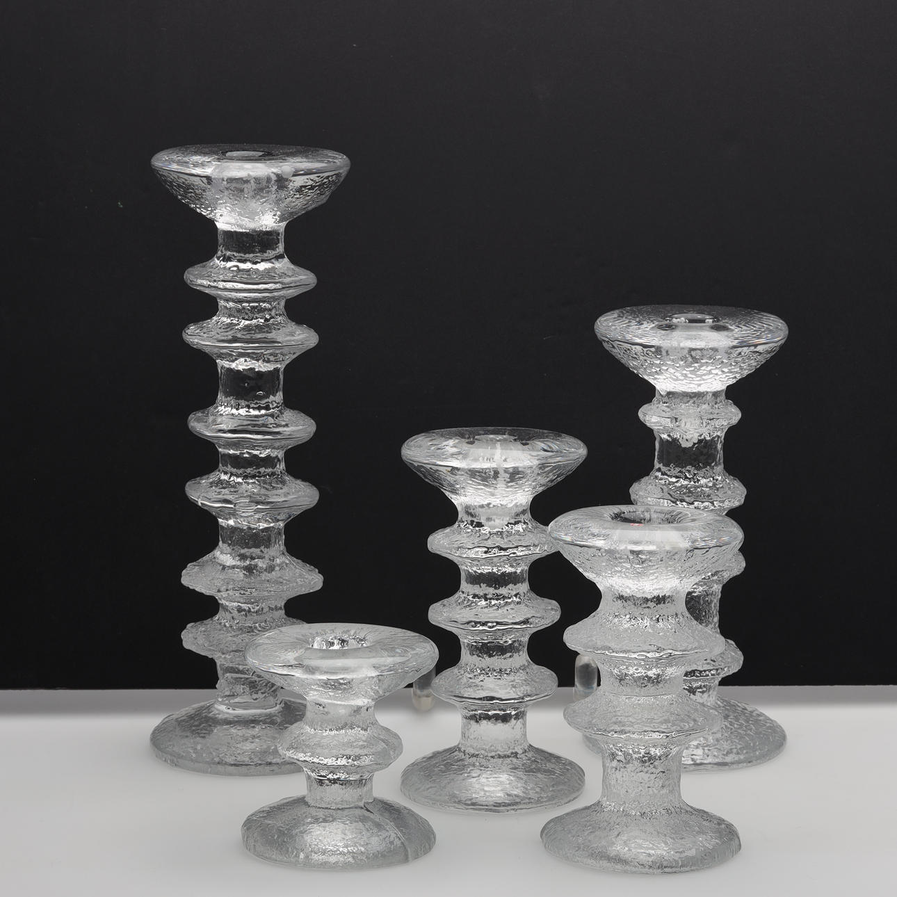 TIMO SARPANEVA. CANDELABROS, «Festivo», Iittala.