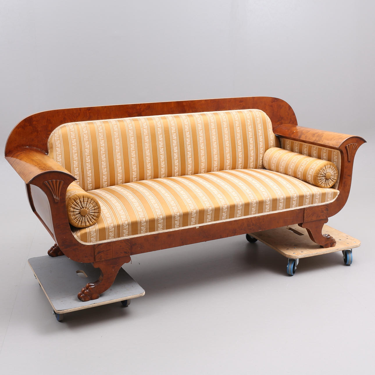 SOFFA, Karl-Johan, 1800-tal.