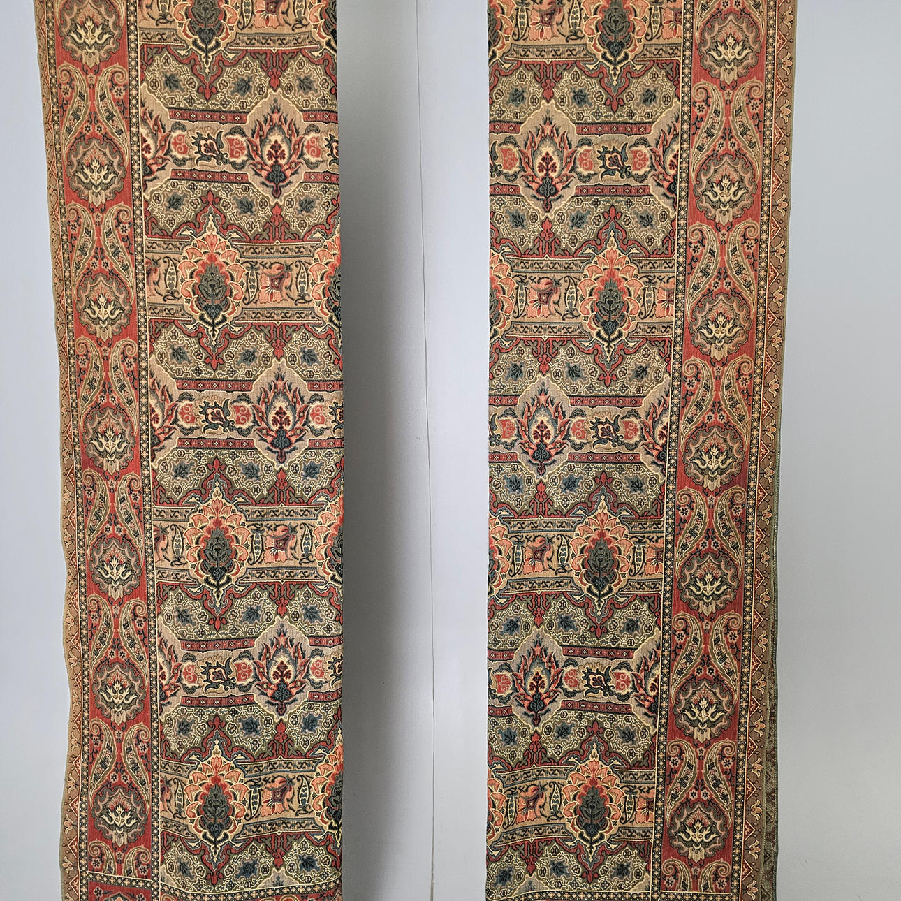 PAIR OF CURTAINS ON TAPESTRY. ORIENTALIST THEME. WITH FLOWERS AND BRIGHT COLORS.