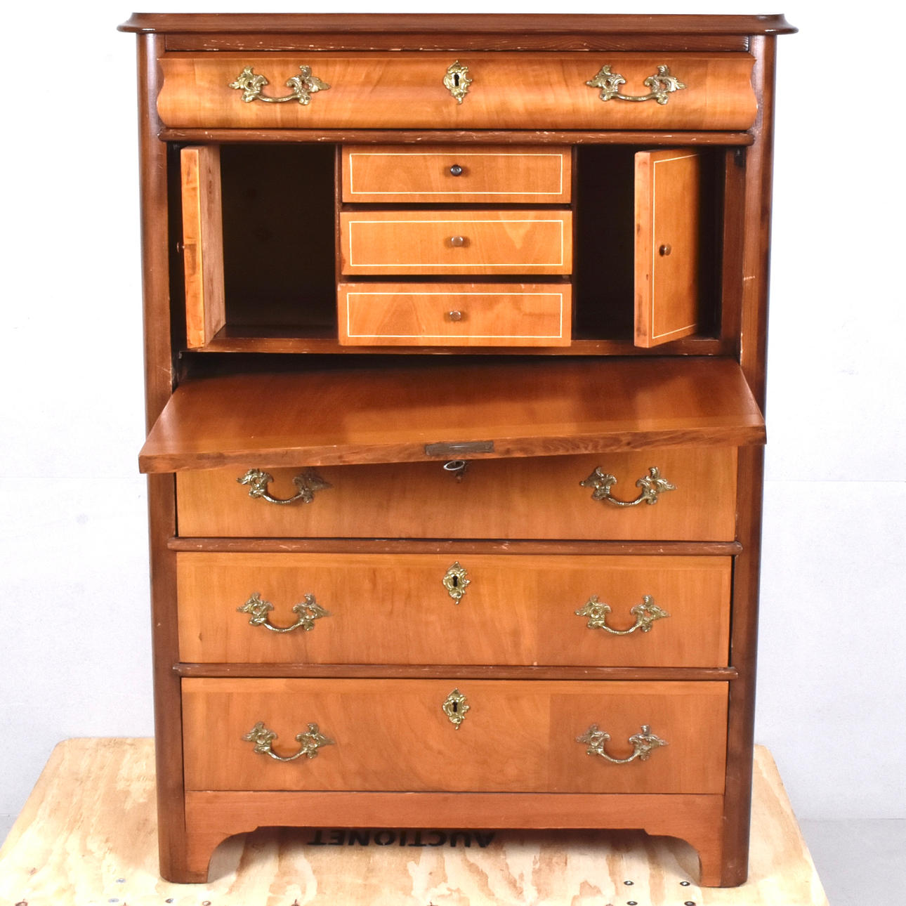 Chiffon, early 20th century.