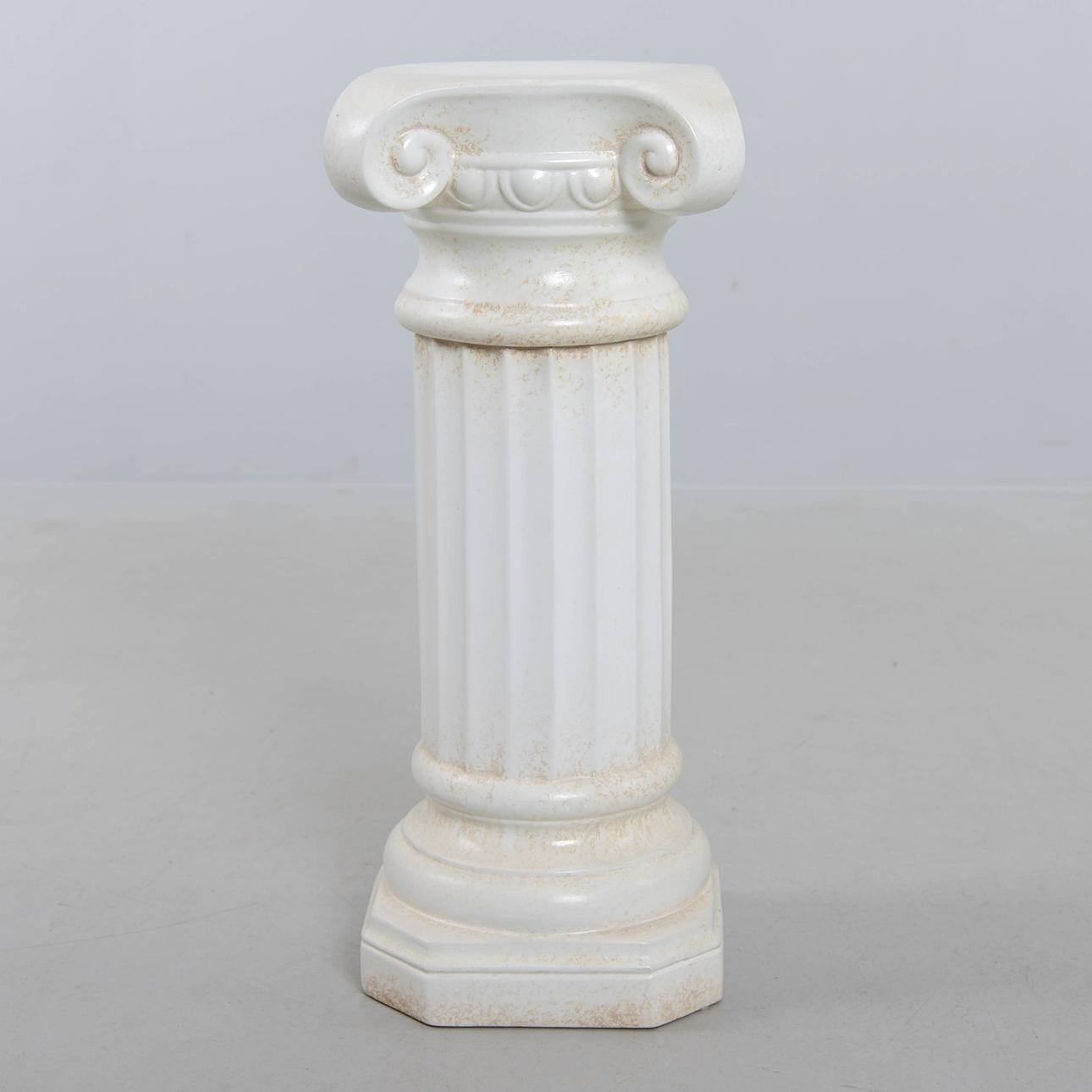 PIEDESTAL, Kolonn, 1900-tal.