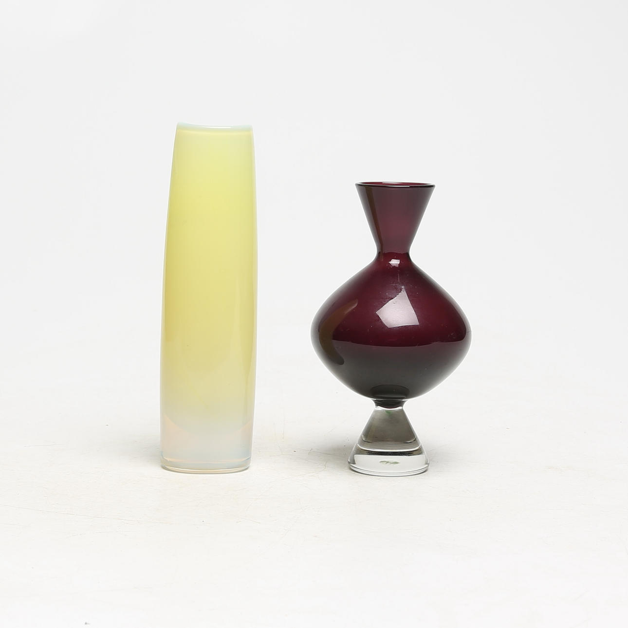 ARTHUR PERCY. VASER, 2 st, glas, Gullaskruf, 1940-tal.