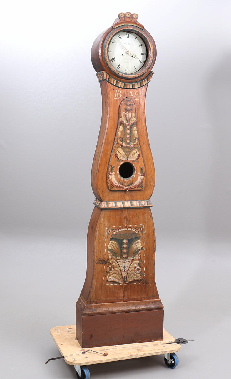 RELOJ DE SUELO, marcado Anders Andersson, Mora, fechado en 1848.