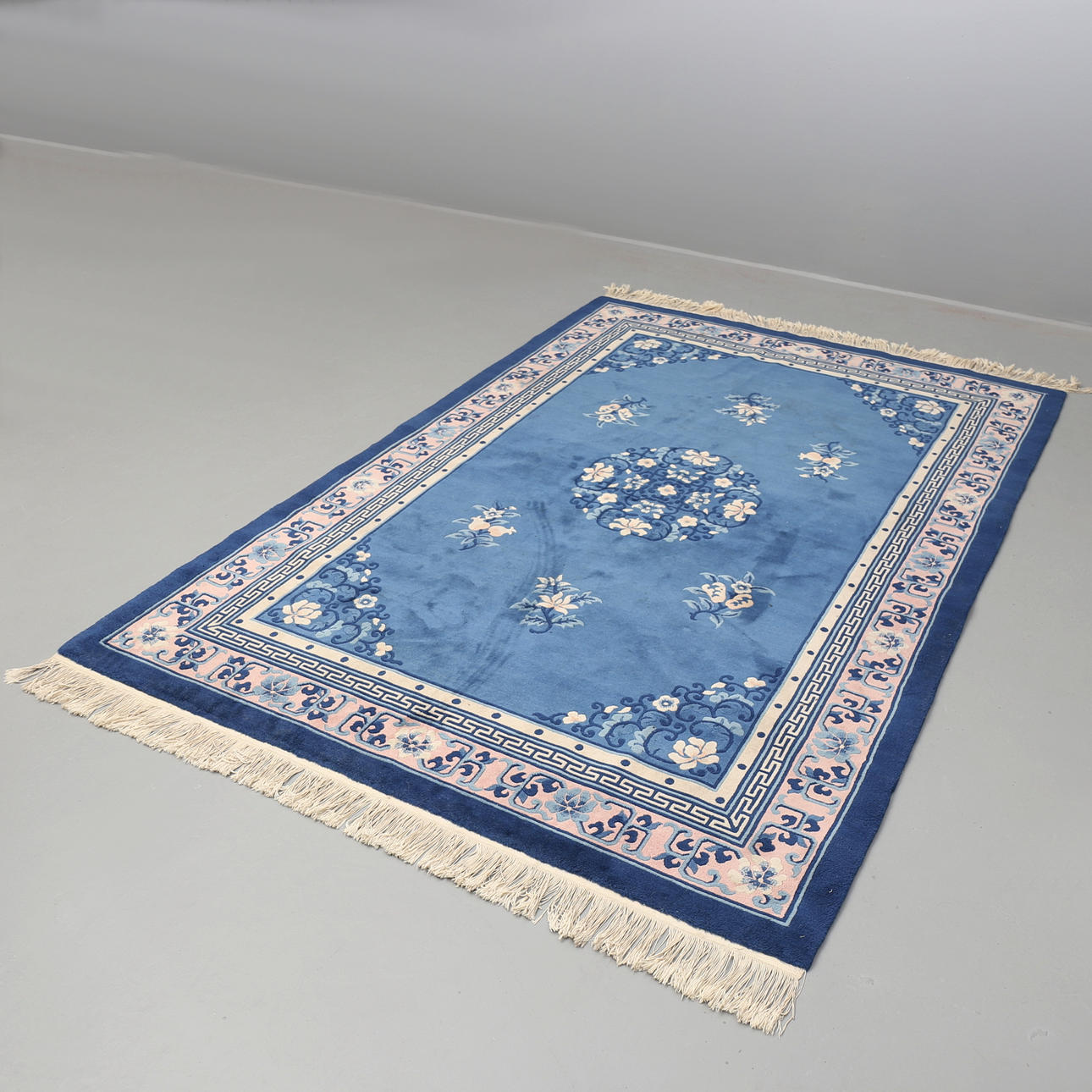 MATTA, Kina, 1900-talets andra hälft, Imperial Jewel, 244x168 cm.