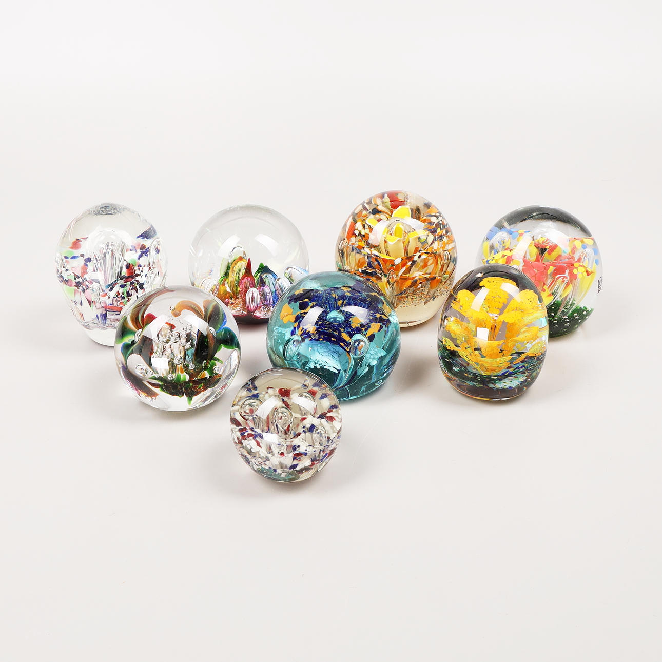 BREVPRESSAR, 8 st, glas, 1900-talets andra hälft.