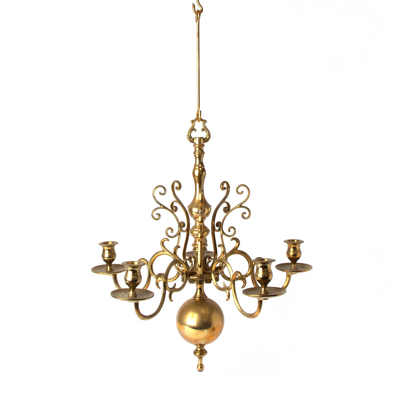 SKULTUNA, Messing-Kronleuchter im Barockstil.