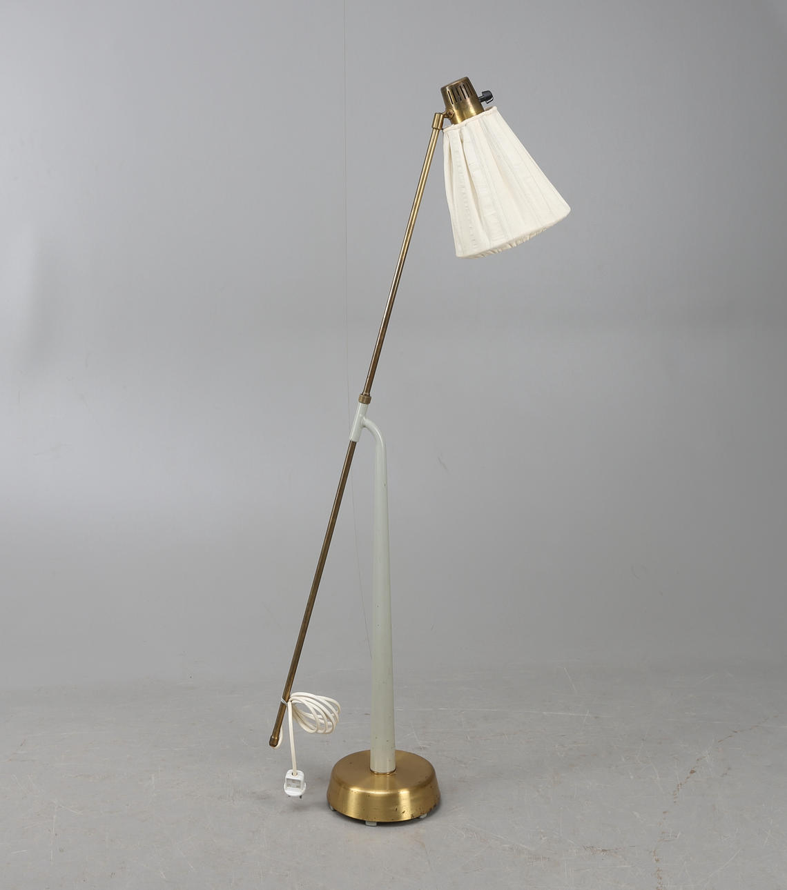 GOLVLAMPA, mässing, nr 541, Hans Bergström, Ateljé Lyktan, 1900-talets mitt.