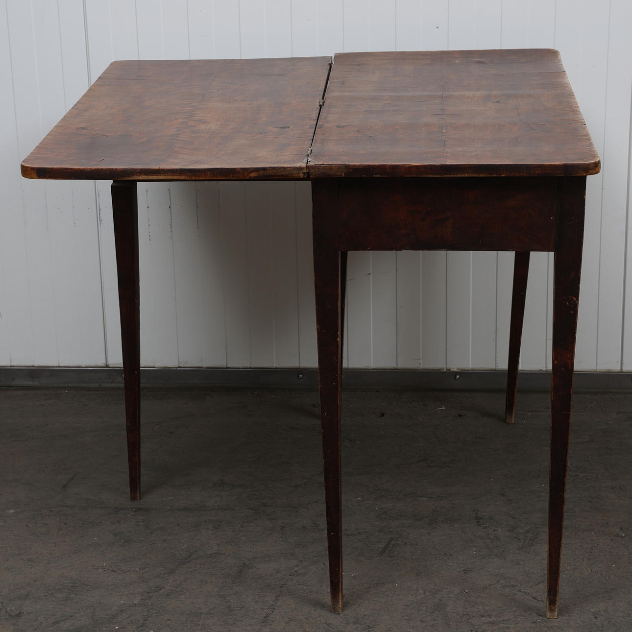 SPELBORD, 18/1900-tal, med låda. Möbler - Bord - Auctionet