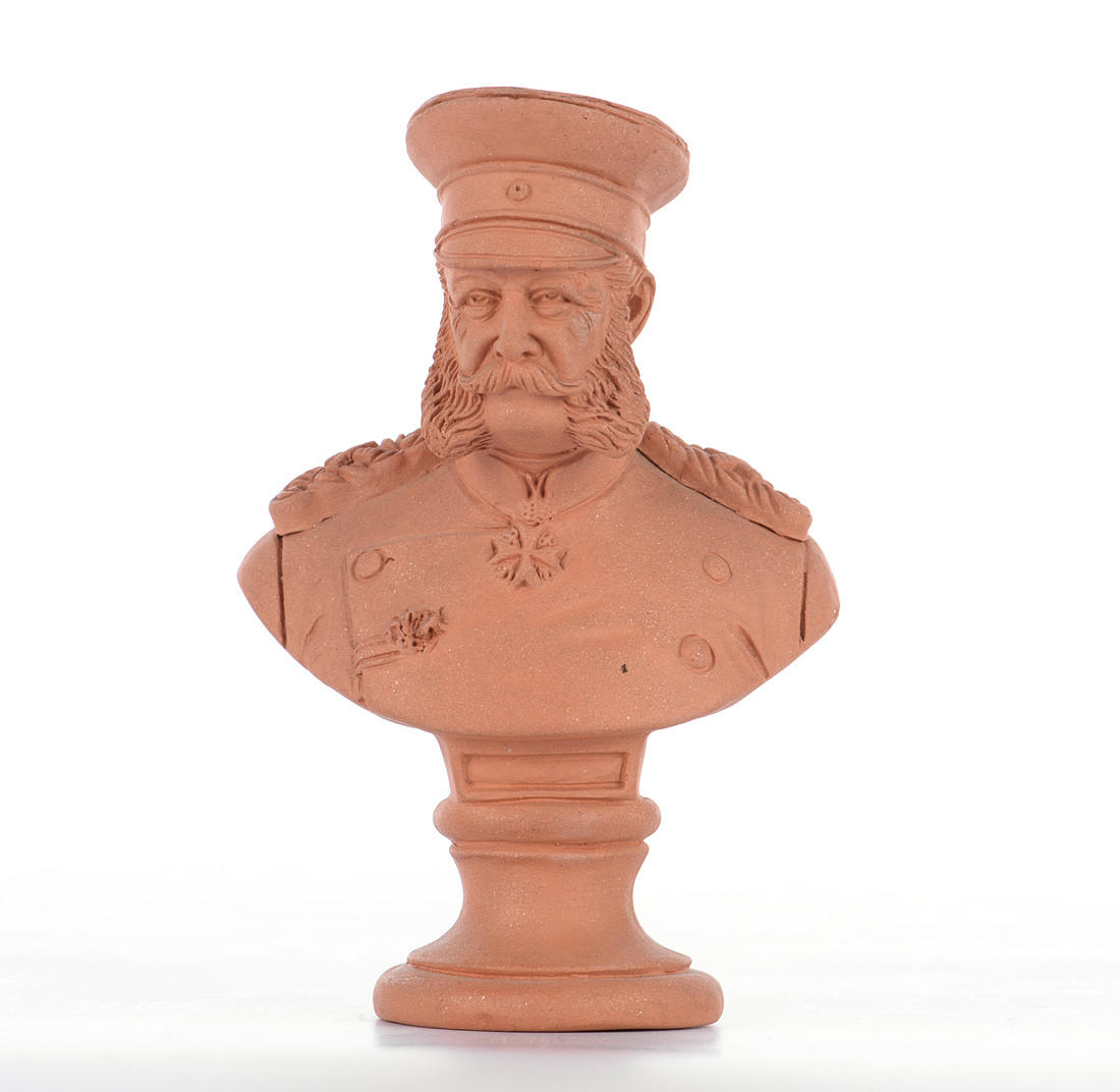KAISER WILHELM 1. Terrakotta byst av tysk kung och kejsare av familjen Hohenzollern.