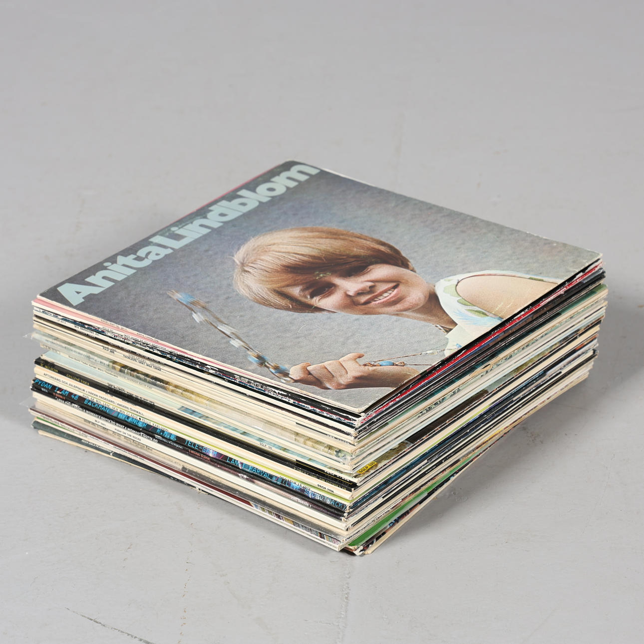 VINYLSKIVOR 37 stycken LP Svenska.