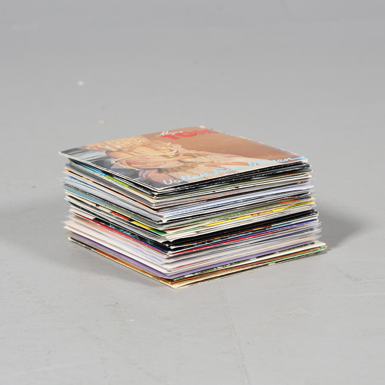 VINYLPLADER 43 singler svensk.