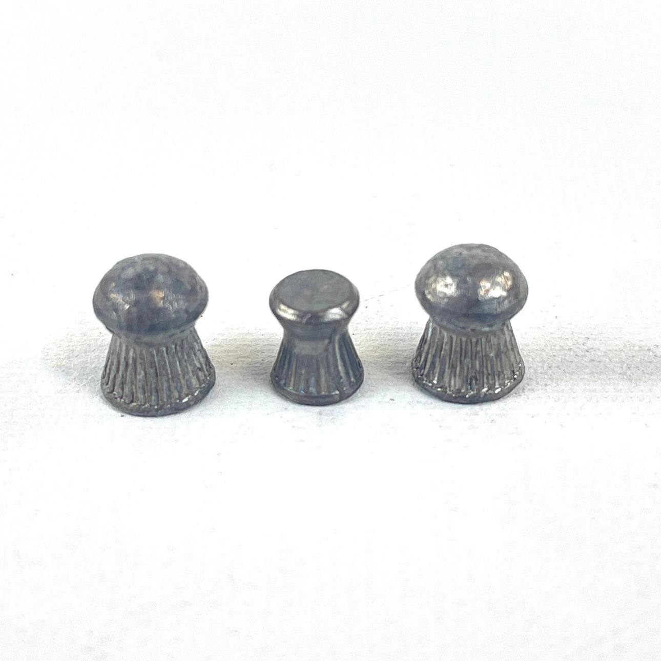 LUFTGEVÄR, China, 4mm. Vapen & Militaria - Luftvapen - Auctionet