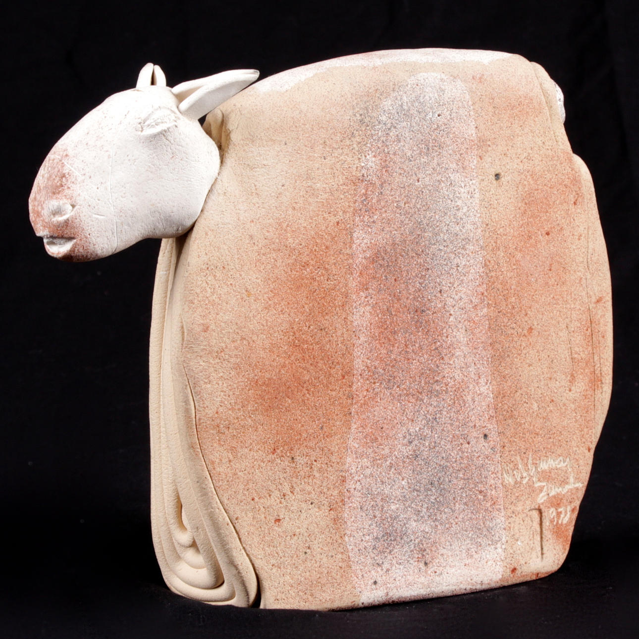 NILS GUNNAR ZANDER. Skulptur, sten och keramik, får, signerad samt daterad 1978.