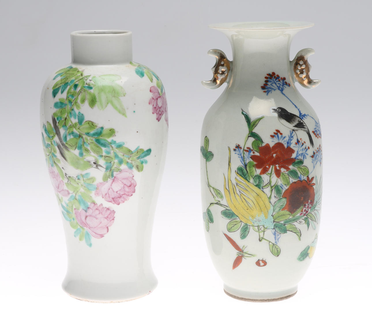 VASER, 2 st, porslin, Kina.