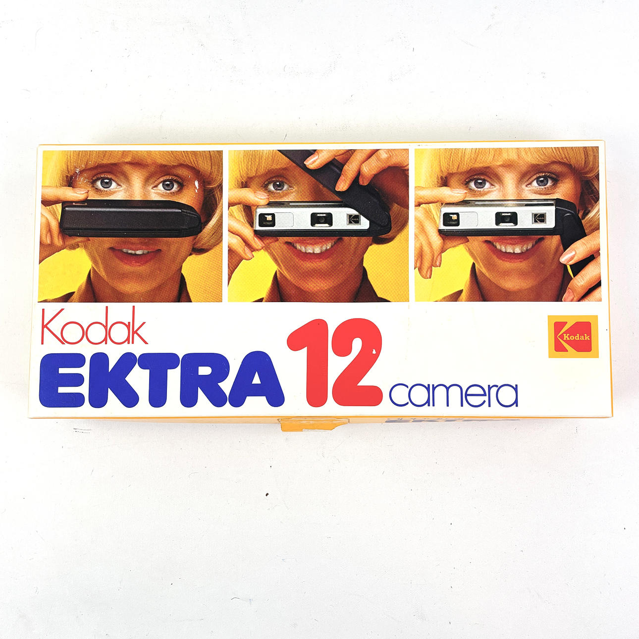KAMERA Kodak Ektra 12 im Originalkarton.