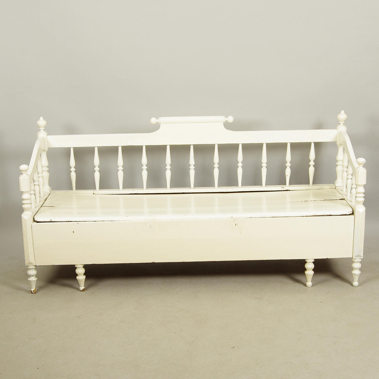 KÖKSSOFFA, vitmålad, tidigt 1900-tal.