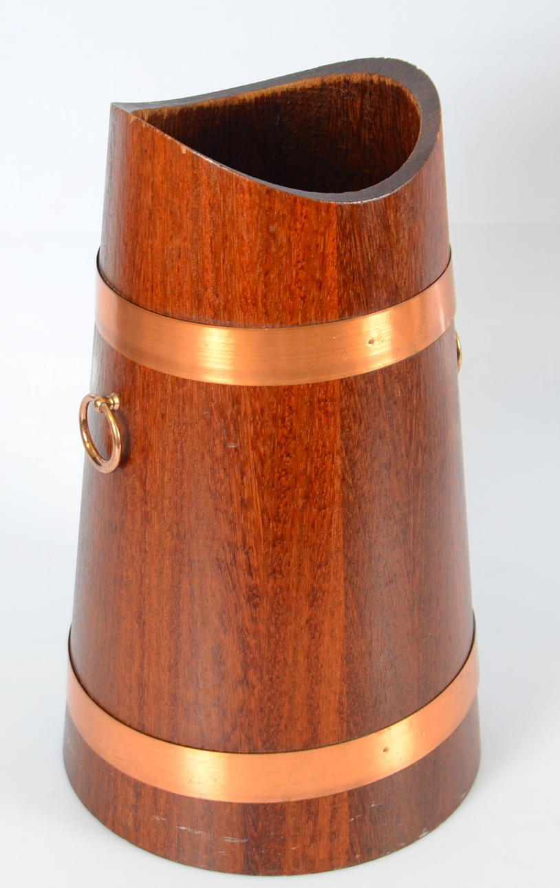 PARAPLYSTÄLL, teak, koppar och mässing.