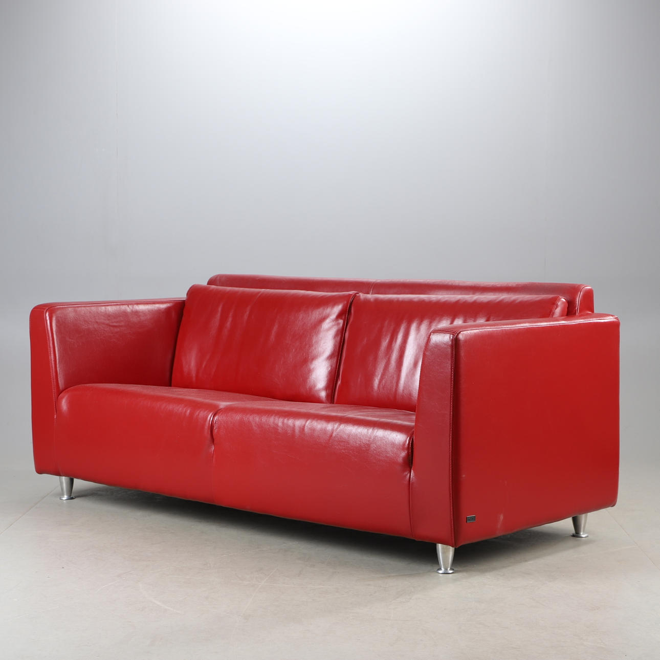 Ein Ledersofa, Montel, 2000er Jahre.