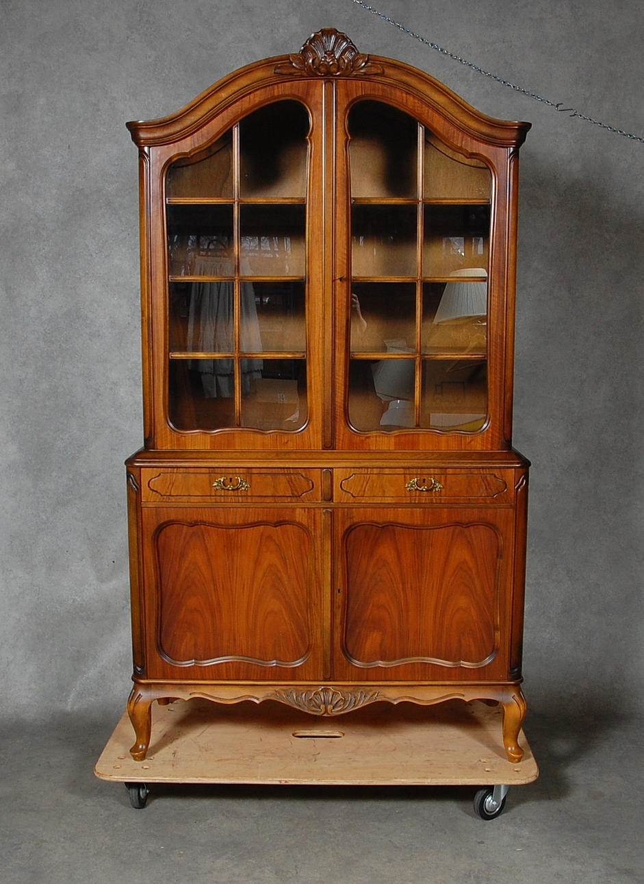 BOKSKÅP, rokokostil, 1900-tal.