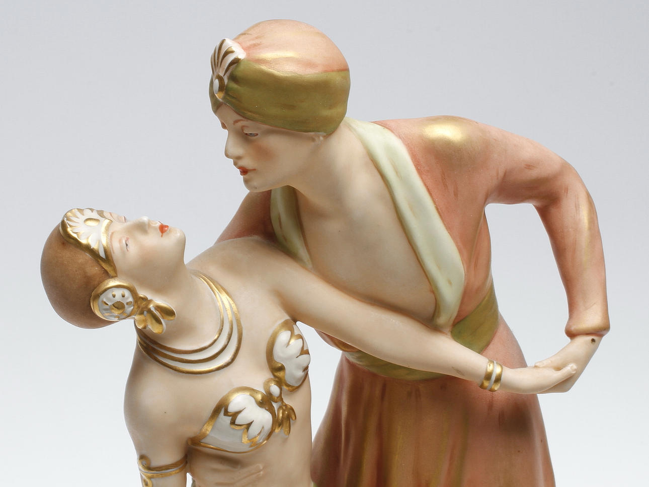 FIGURIN, porslin, Art Deco-stil, Royal Dux, Tjeckoslovakien, 1900-tal.