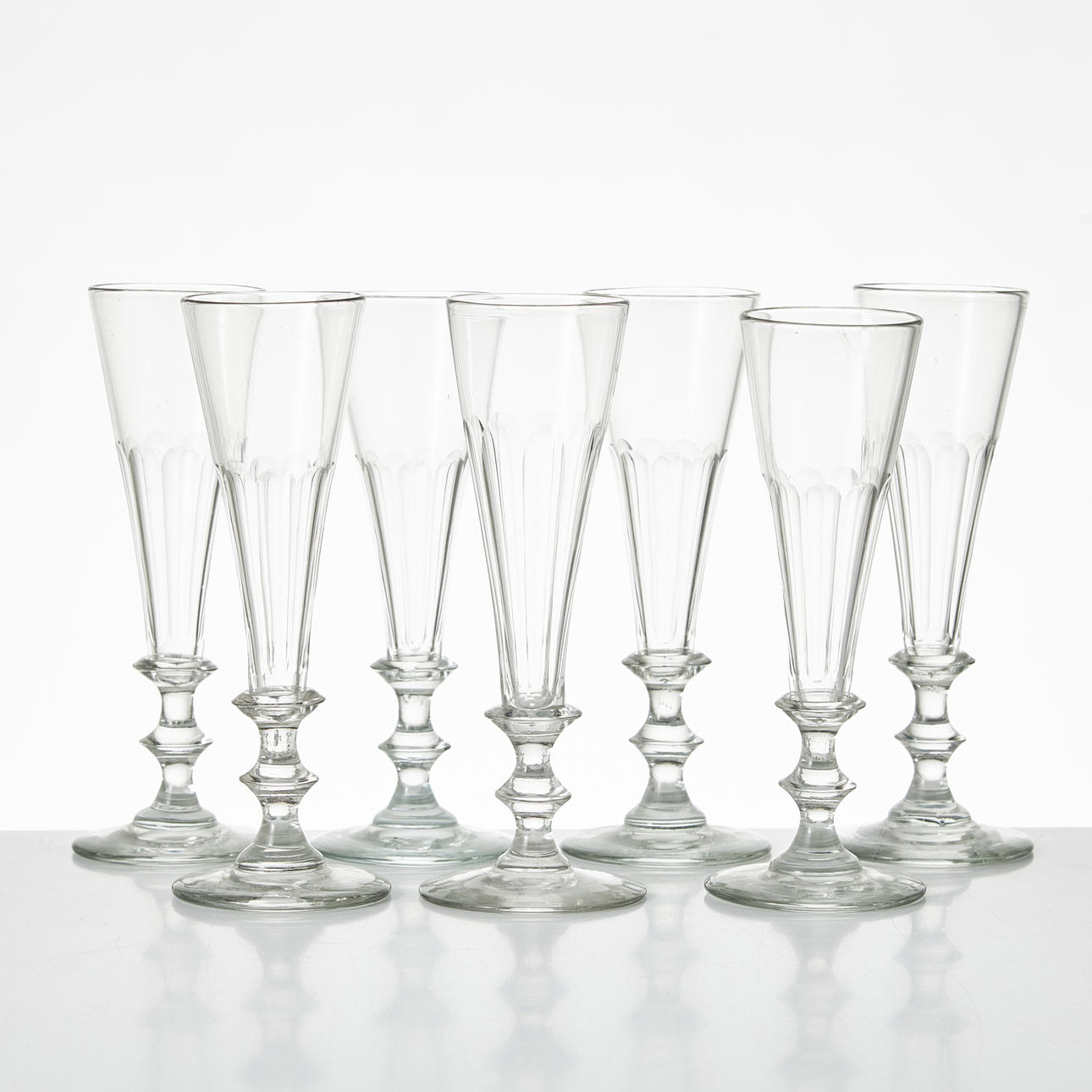 SAMPPANJAPILLIT, 7 st, ca 1900, lasi.