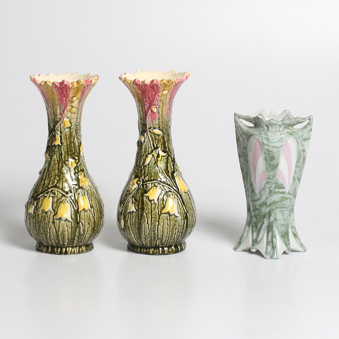 VASER, 3 st, keramik, jugend. 1900-talets början.