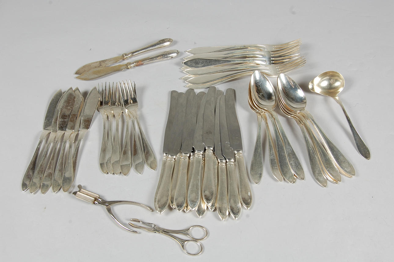 NYSILVERBESTICK, 61 delar, med fiskbestick.