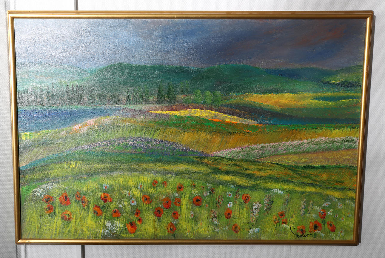 SVEN SANDIN. Olja på duk, Äng med vallmo, signerad Sandin.