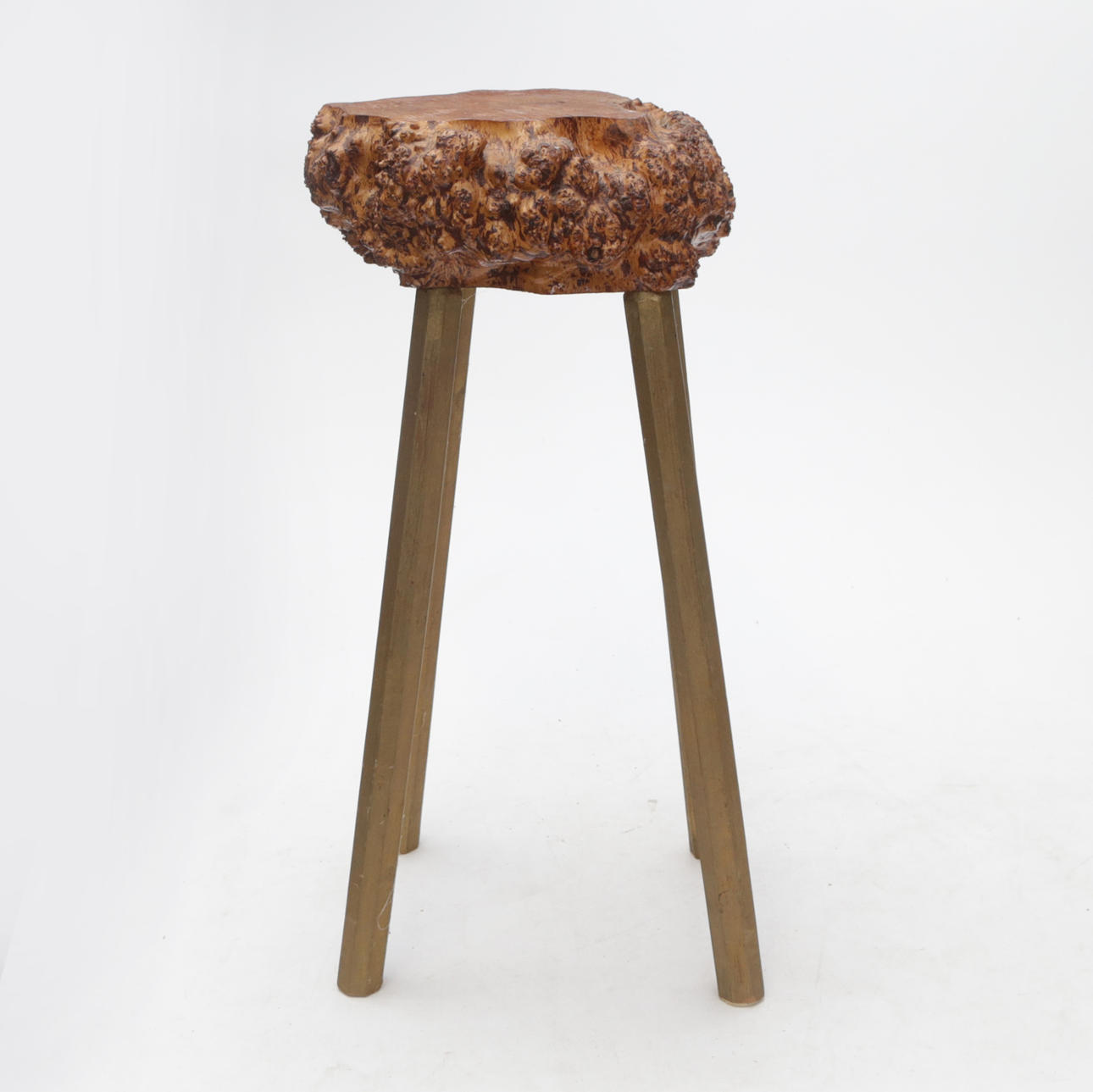 PIEDESTAL, grundarbejde/træ.