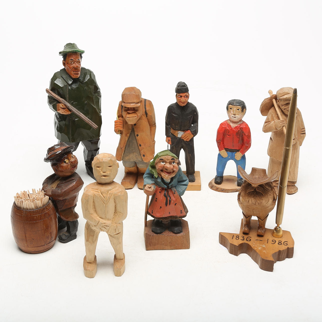 WOODEN FIGURES, 9 pcs. Art - Sculptures & Bronzes - Auctionet