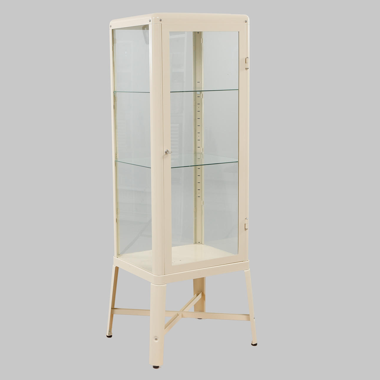 VITRINSKÅP, "Fabrikör", IKEA.