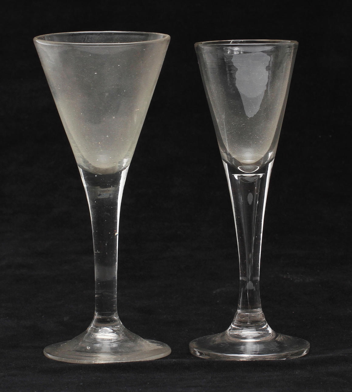 SPETSGLAS, 2 st, 1800-tal.