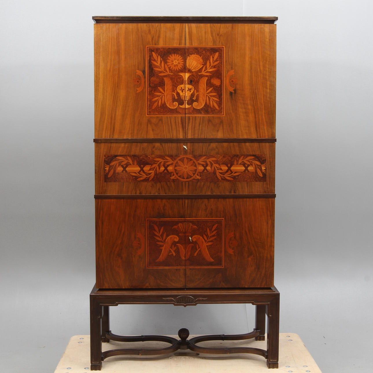 SKÅP, Art Deco, A. Th Ohlsson, Stockholm, 1900-talets första hälft.