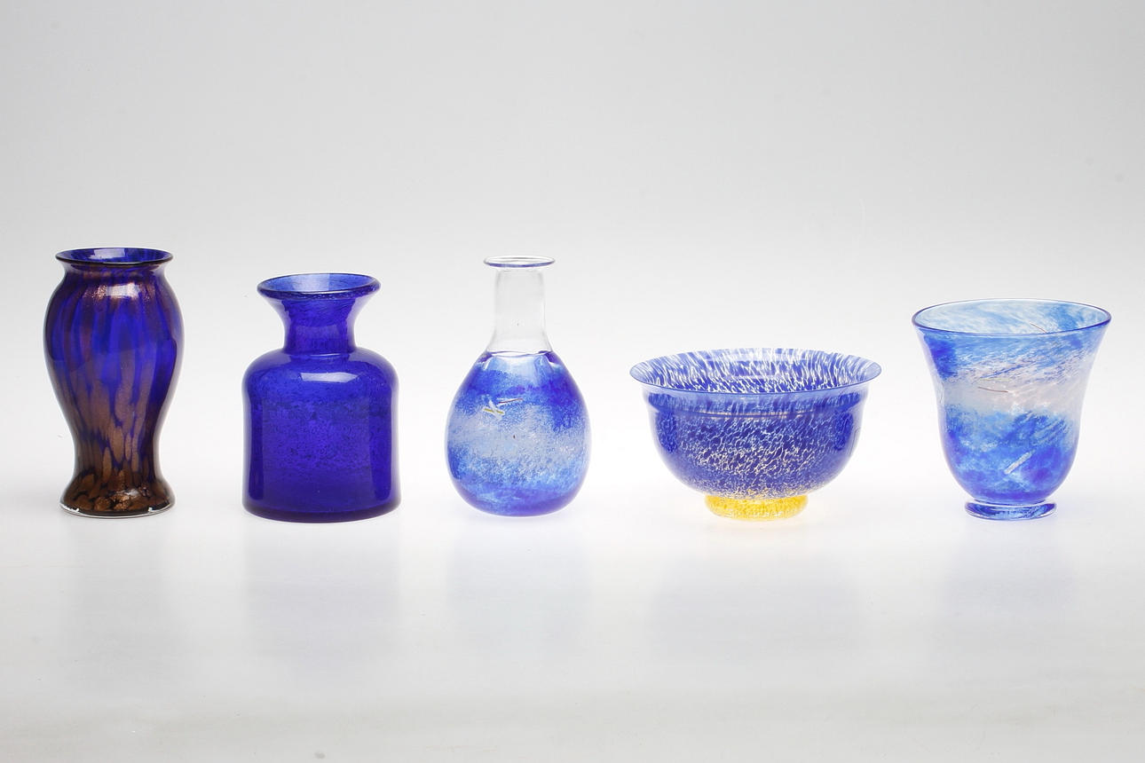 GLASFÖREMÅL, 5 delar, bland annat Själaglas och Erik Höglund.